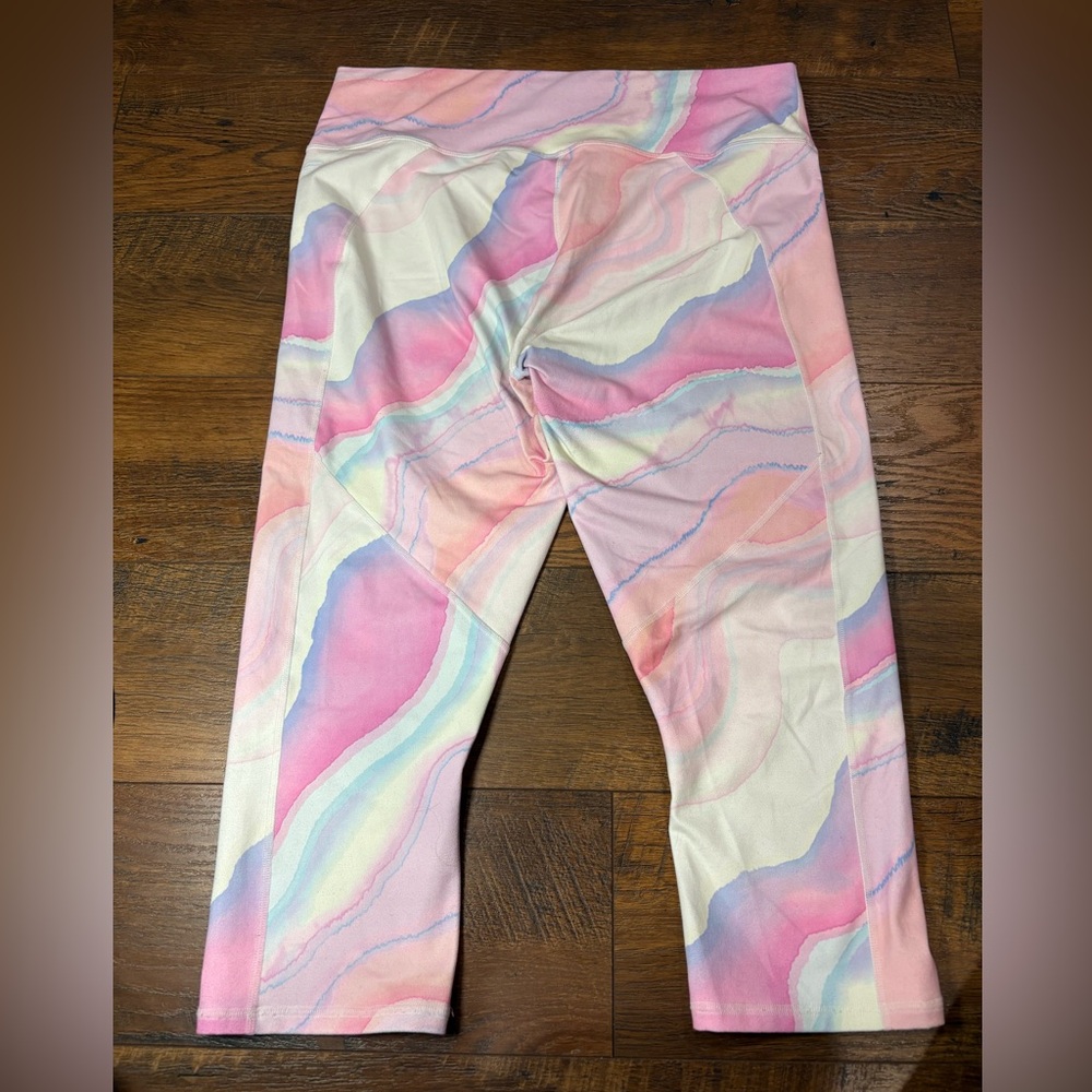 Fabletics power hold Pastel Swirl Leggings - Pink & Multi capri xxl - Picture 6 of 6